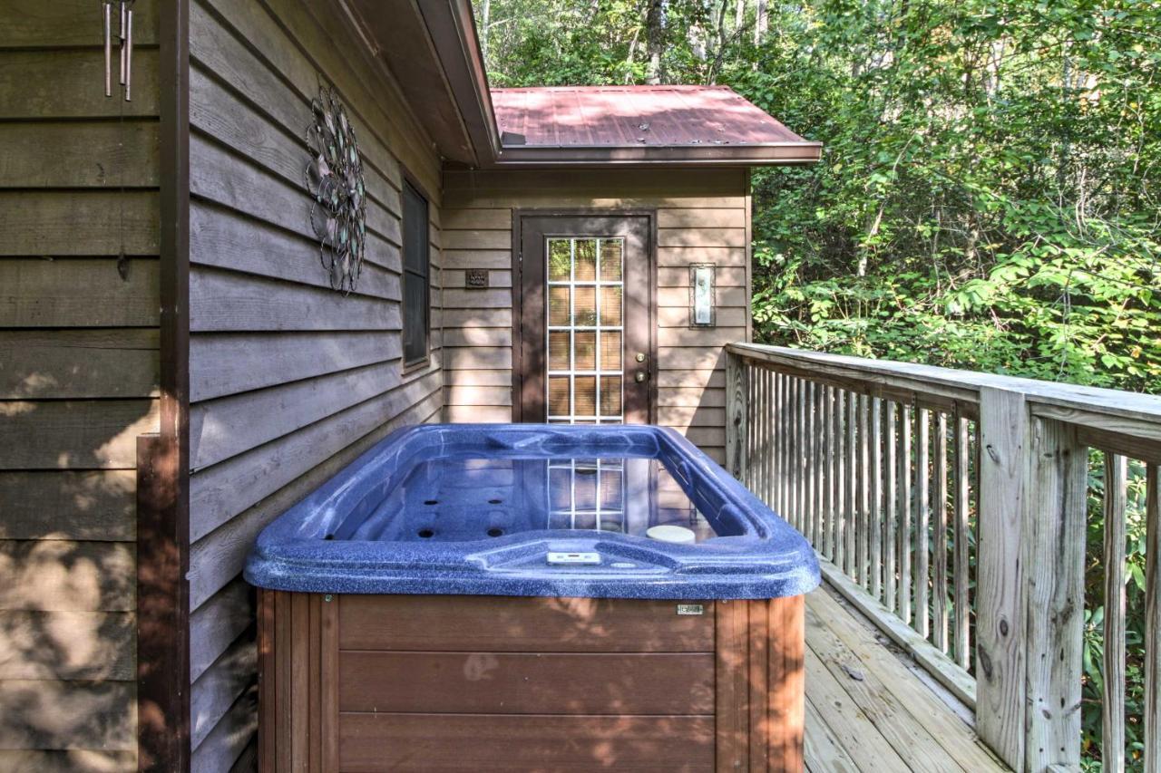 Gatlinburg Home With Hot Tub About 4 Mi To Town! 외부 사진