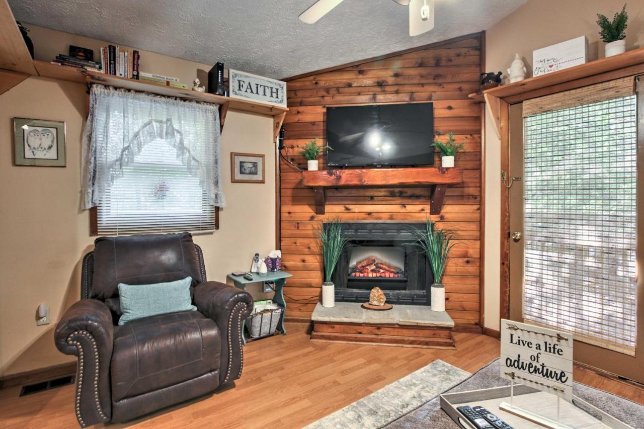 Gatlinburg Home With Hot Tub About 4 Mi To Town! 외부 사진